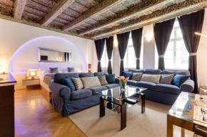 Charles Bridge Royal Apartments - Castle District